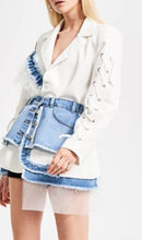 Load image into Gallery viewer, FLIRTY DENIM BLAZER