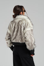 Load image into Gallery viewer, WANTED FAUX FUR COAT