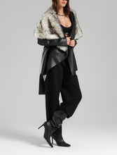 Load image into Gallery viewer, CLASSIC FAUX FUR JACKET