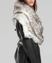 Load image into Gallery viewer, CLASSIC FAUX FUR JACKET